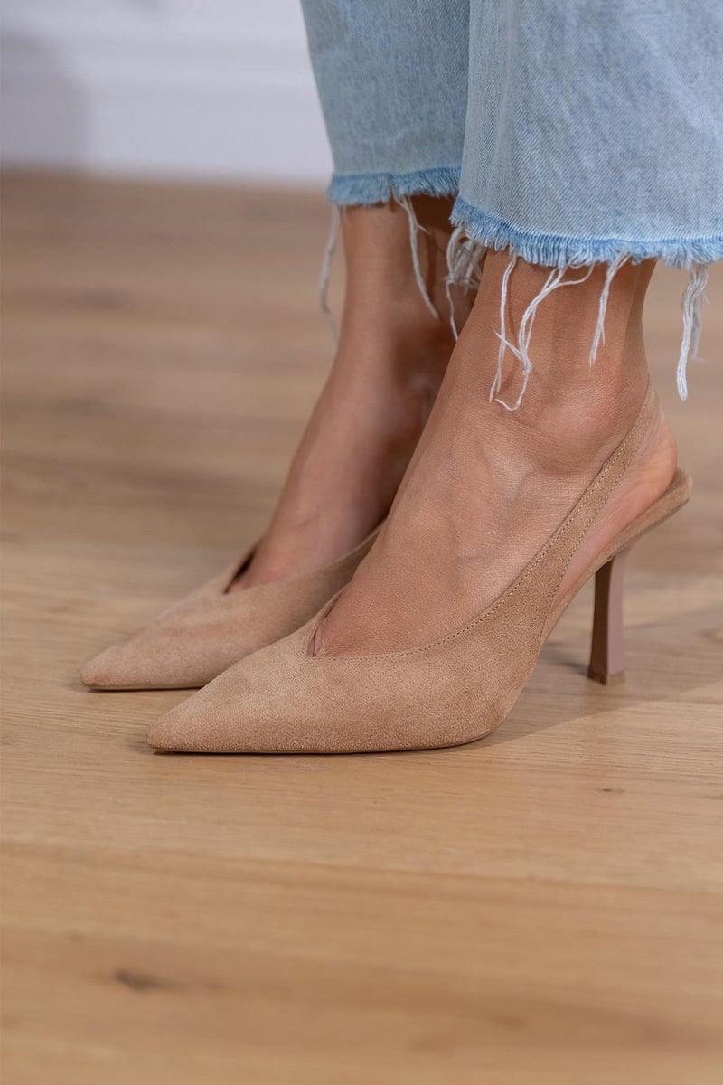 Marlena - Pumps slingback nude com um salto fino